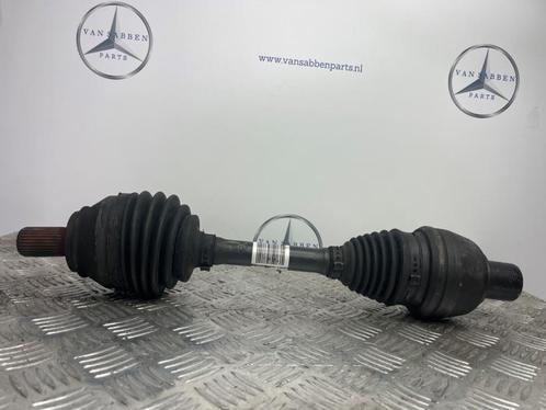 Aandrijfas rechts-voor van een Mercedes GLA, Auto-onderdelen, Remmen en Aandrijving, Mercedes-Benz, Gebruikt, 3 maanden garantie