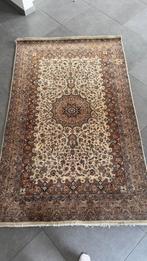 Perzische tapijt handgemaakt 223x141cm, Huis en Inrichting, Stoffering | Tapijten en Vloerkleden, Ophalen, 100 tot 150 cm, Bruin