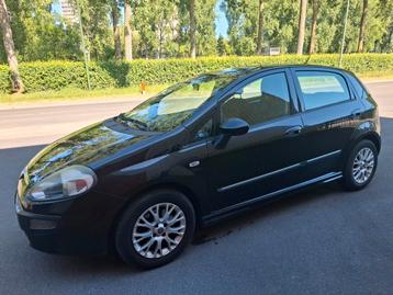 FIAT PUNTO EVO 1.3 DIESEL ZEER SCHOON  beschikbaar voor biedingen