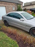 mooie nette mercedes 270 CLK automaat bouwj 2006, Auto's, Automaat, Achterwielaandrijving, Zwart, Leder