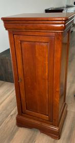 kerselaar bijzetkastje 110 hoog 50 breed 38 diep, Ophalen