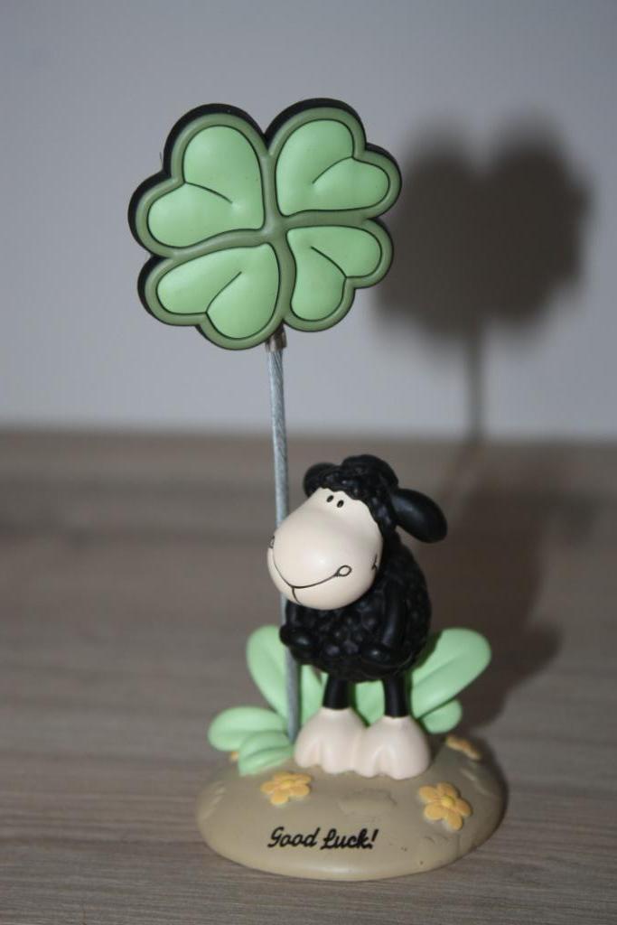 Foto houder met knijper , Good Luck ,schaap klavertje 4 NICI, Verzamelen, Beelden en Beeldjes, Zo goed als nieuw, Dier, Ophalen of Verzenden