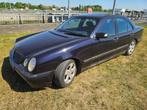 MERCEDES E220 cdi, automaat, avangarde, Auto's, Mercedes-Benz, Automaat, Zwart, 4 cilinders, Blauw