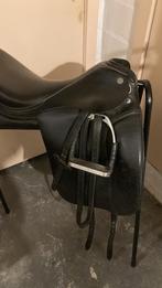 Dressuur zadel, Animaux & Accessoires, Chevaux & Poneys | Selles, Enlèvement ou Envoi, Comme neuf, Dressage