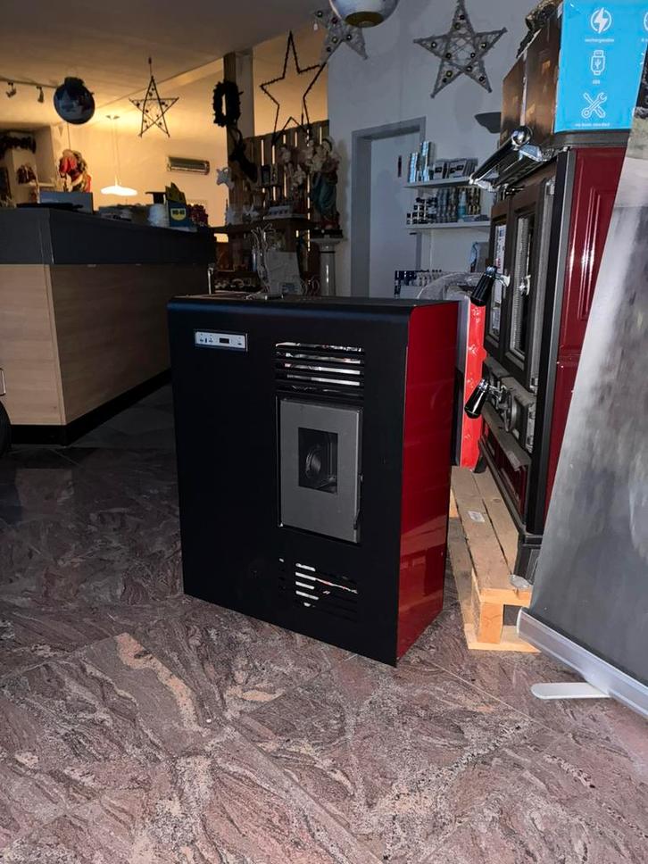 Pelletkachel Eva Calor, Huis en Inrichting, Kachels, Nieuw, Vrijstaand, Gevelkachel, Overige brandstoffen, Ophalen