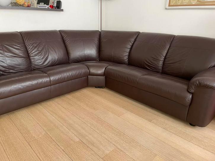 chocolade halfleren bank 6 zits c, Huis en Inrichting, Zetels | Complete zithoeken, Zo goed als nieuw, Leer, Ophalen