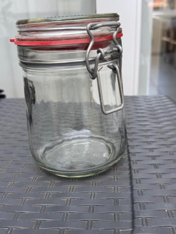 bokalen  van 750ml beschikbaar voor biedingen