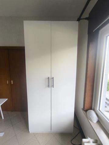 IKEA PAX kledingkasten in perfecte staat  beschikbaar voor biedingen