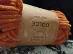 Laine à tricoter Dolce Veritas 100gr/120m (5.99), Hobby & Loisirs créatifs, Enlèvement ou Envoi, Comme neuf