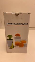 Spiral slicer and juicer, Elektronische apparatuur, Juicers, Ophalen, Zo goed als nieuw