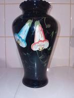 japanse glazen vaas (orchideé), Antiek en Kunst, Antiek | Vazen, Ophalen of Verzenden