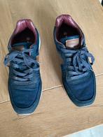 Memphis one sneaker donkerblauw maat 40, Blauw, Ophalen of Verzenden, Zo goed als nieuw, Sneakers