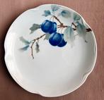 Jager et Cie Assiette de prunier bleue, Antiquités & Art, Antiquités | Plateaux, Enlèvement ou Envoi