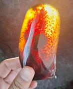 prachtig amber barnsteen sumatra indonesie 119 gram DONKER, Ophalen of Verzenden, Fossiel