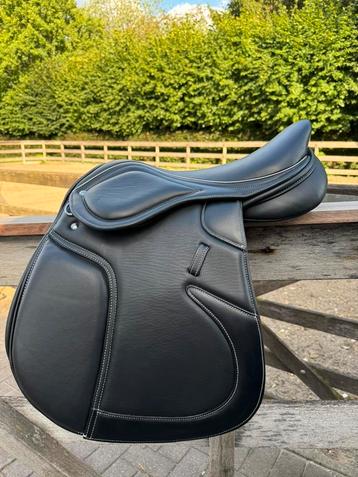Selle de saut, Enlèvement ou Envoi, Neuf, Obstacle