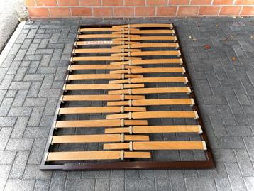 2x lattenbodems verstelbare breedte 140-160cm beschikbaar voor biedingen