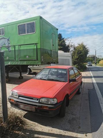 Mazda 323 