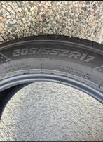 Pneu 205/55 R17, Autos : Pièces & Accessoires, Pneus & Jantes, Véhicule de tourisme, Pneus été, 205 mm, Enlèvement