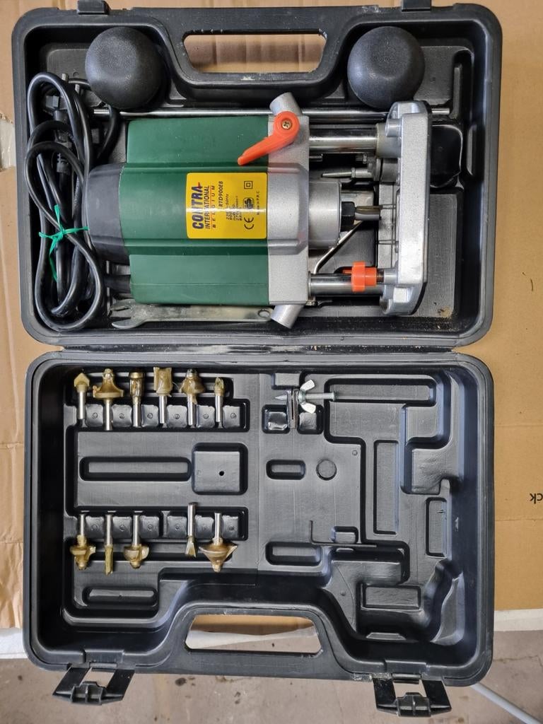 Défonçeuse état neuf, Bricolage & Construction, Outillage | Fraiseuses, Enlèvement