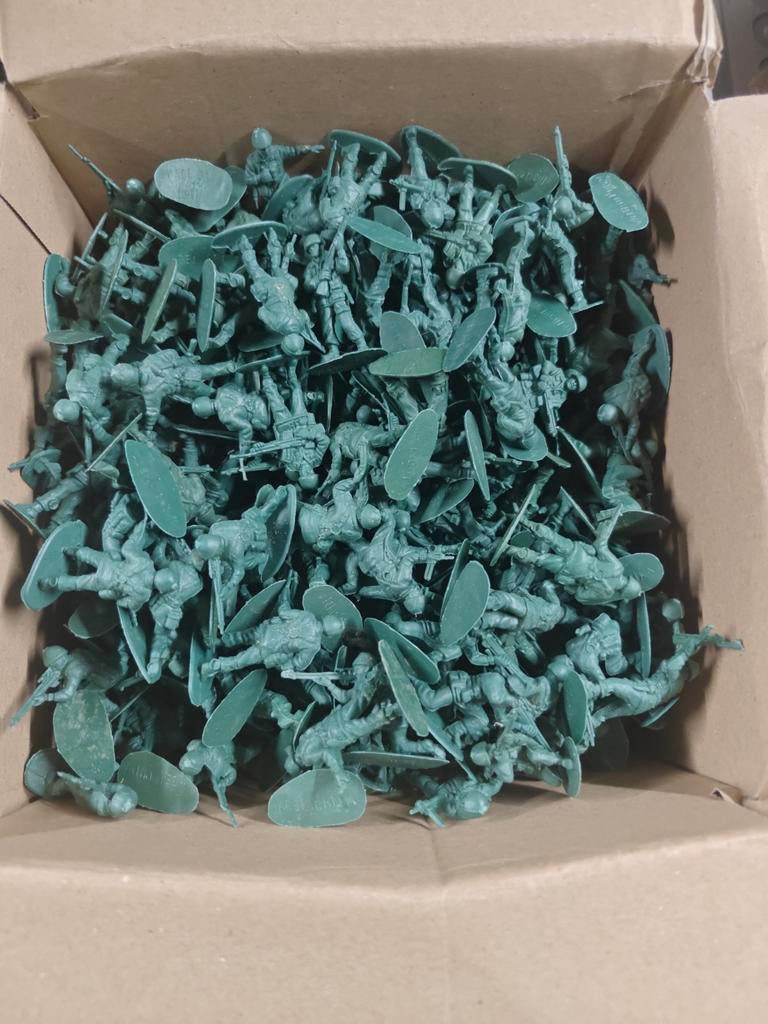 420 Plastic soldaatjes, Ophalen of Verzenden, Zo goed als nieuw