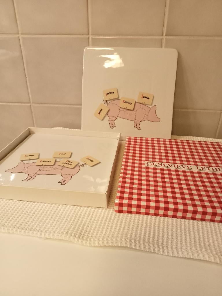 lot de 2 assiettes - motif cochon, Enlèvement