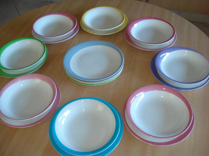 BOCH Frères  LA LOUVIERE PASTELRAND, Antiek en Kunst, Antiek | Servies los, Ophalen