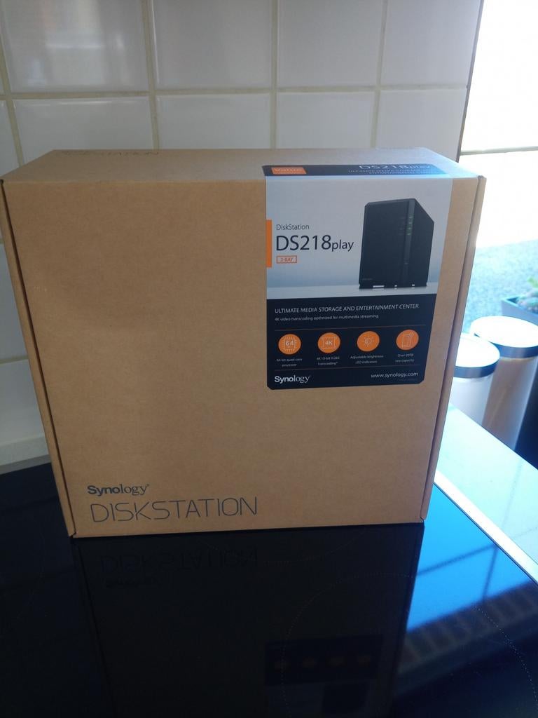 Diskstation DS218play, Computers en Software, Accesspoints, Ophalen of Verzenden