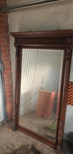 Antieke spiegel, Enlèvement