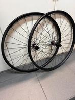 MTB wielset carbon met DT Swiss 240s naven, Enlèvement ou Envoi, Neuf, Mountainbike, Carbone