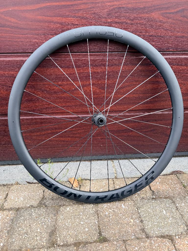 Racewielen Carbon Trek Aeolus 37, Fietsen en Brommers, Gebruikt, Racefiets, Ophalen, Wiel