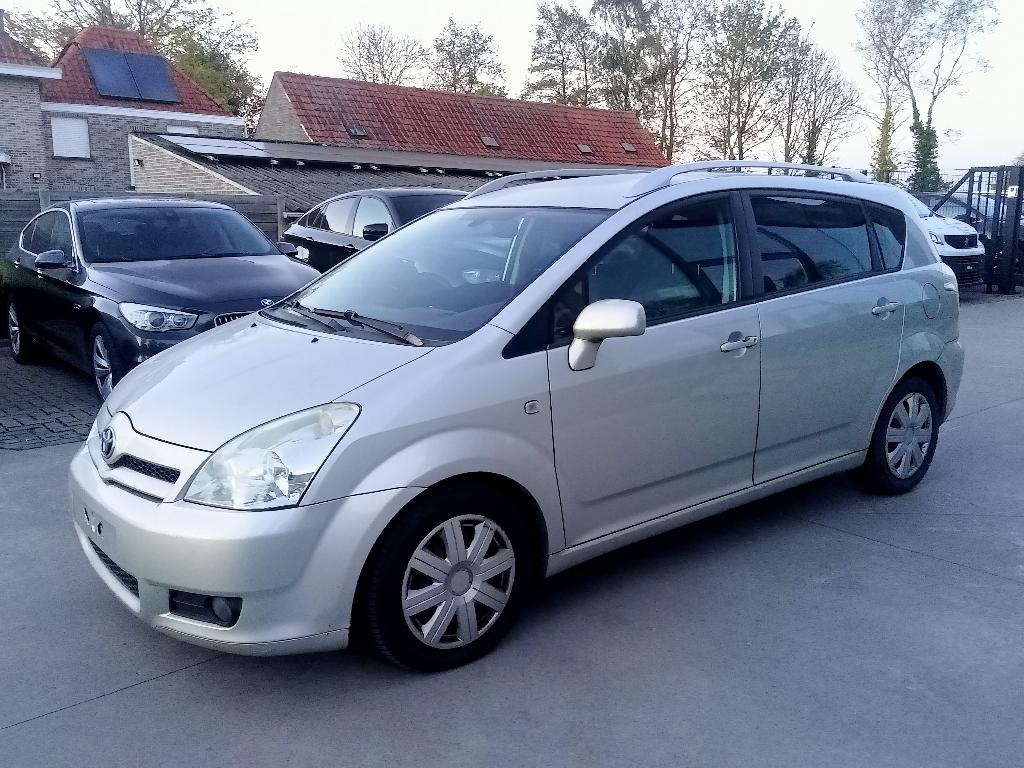 TOYOTA COROLLA VERSO 2.2 D4D !!!   HANDELAAR/EXPORT !!!, Zwart, 4 cilinders, Corolla, Bedrijf