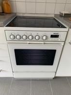Keramisch fornuis: kookplaat met oven MIELE, in nieuwstaat, Elektronische apparatuur, Ophalen, Vrijstaand, Keramisch