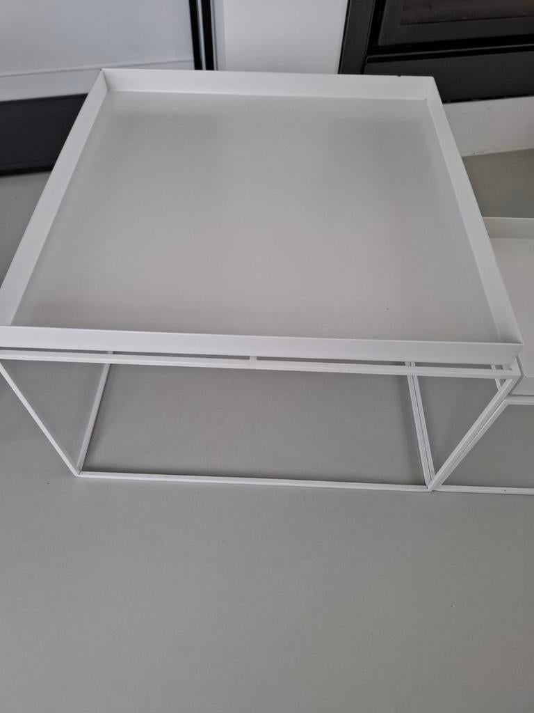 Hay Traytable wit 60 en 30, Ophalen