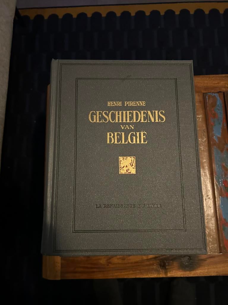 De geschiedenis van België van Henri Pirenne, Enlèvement