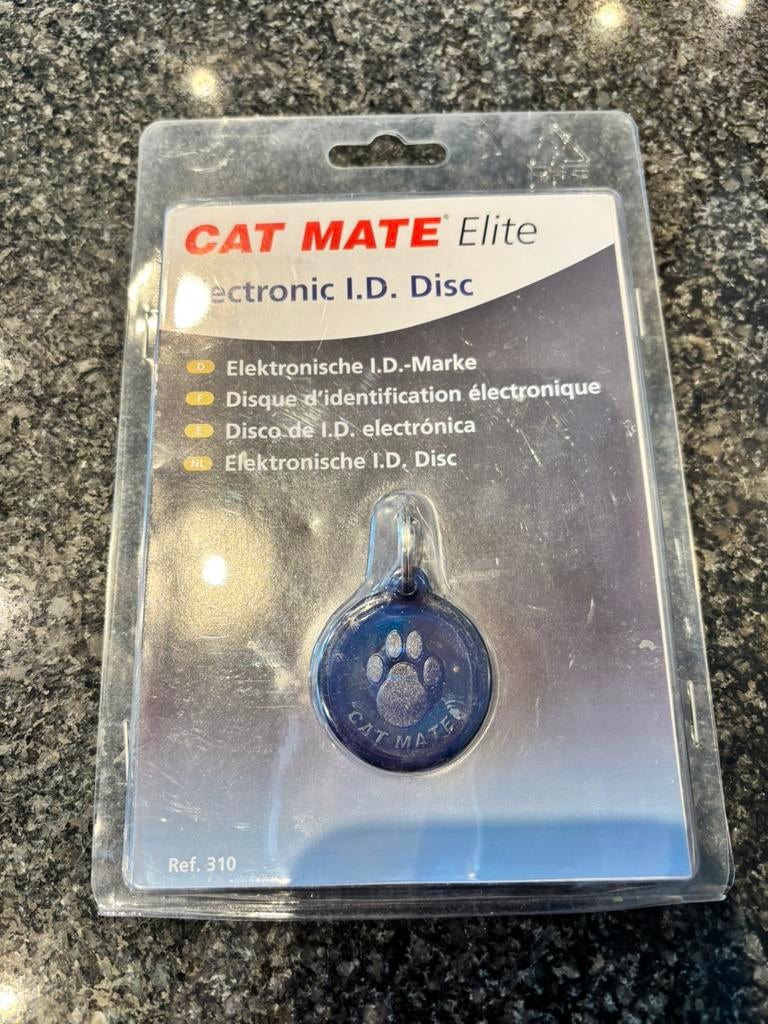 Cat mate elite ID disc, Dieren en Toebehoren, Kattenhalsbanden en Penningen, Ophalen, Nieuw
