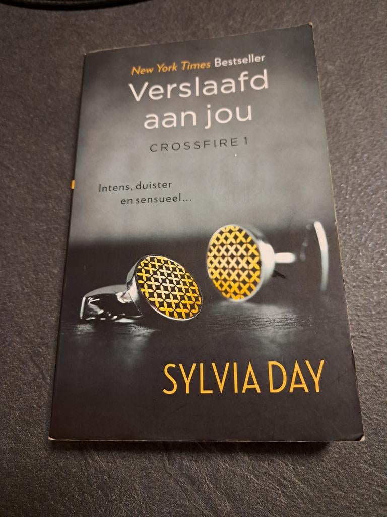 Sylvia Day - Verslaafd aan jou, Ophalen, Sylvia Day