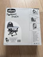Rehausseur chaise de table bébé Chicco, Enfants & Bébés, Enlèvement, Comme neuf, Chaise de table, Ceinture(s)