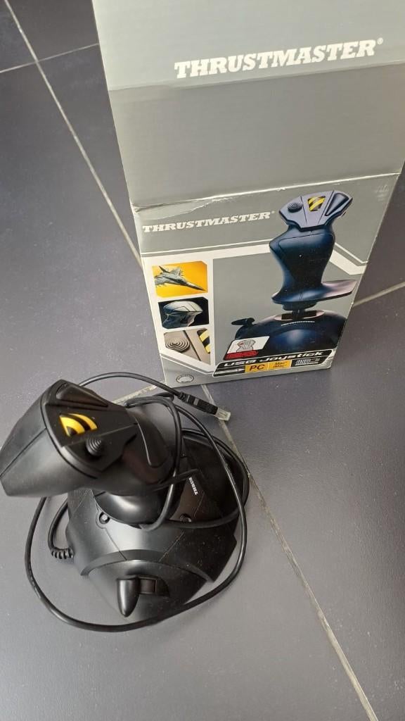 Joystick, Enlèvement, Comme neuf, Thrustmaster