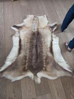 Rendiervel, Huis en Inrichting, Woonaccessoires | Plaids en Woondekens, Ophalen, Zo goed als nieuw