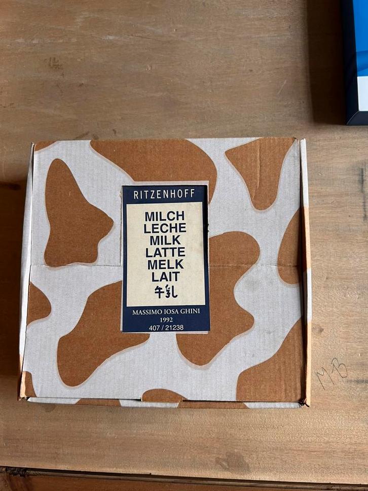 set van 2 Ritzenhoff Milk Genummerde editie (407/21238), Collections, Verres & Petits Verres, Neuf, Autres types, Enlèvement