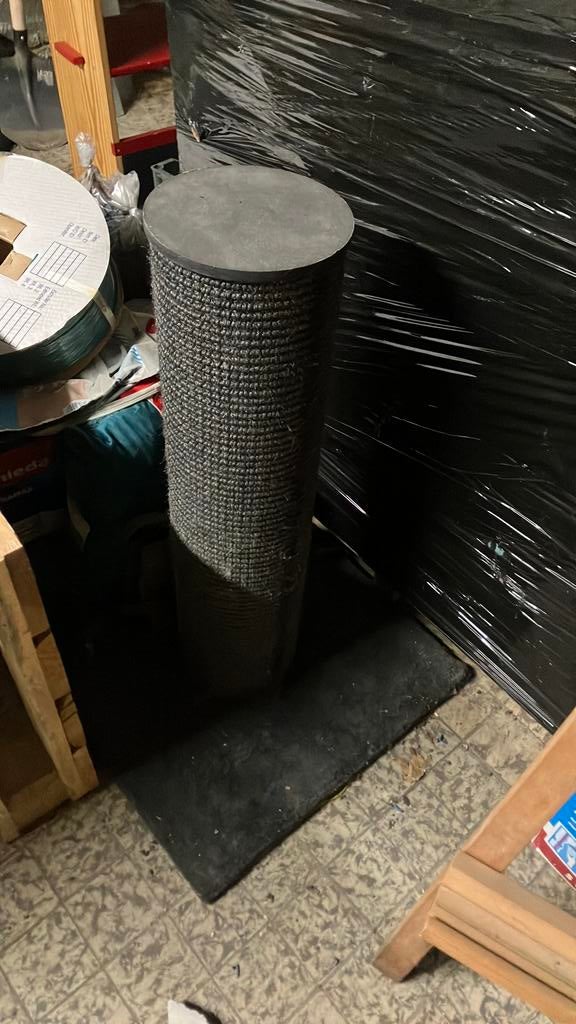 Kattenpaal, Ophalen, Zo goed als nieuw