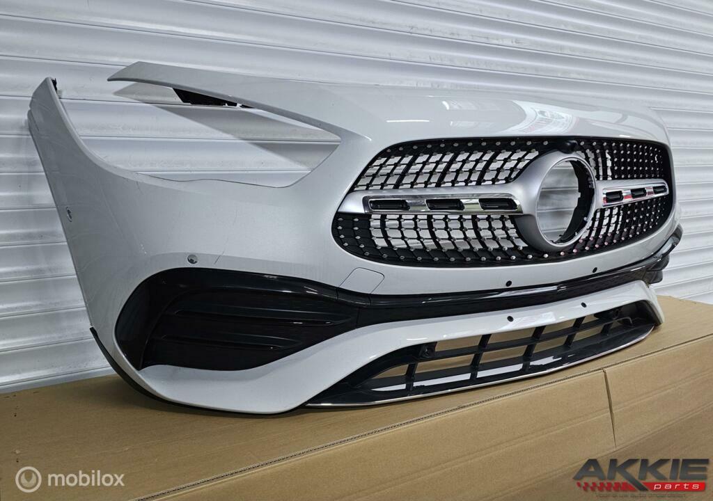 Mercedes GLA bumper AMG-line H247 ('20->) A2478804606, Mercedes-Benz, Utilisé, Mercedes-Benz, Avant