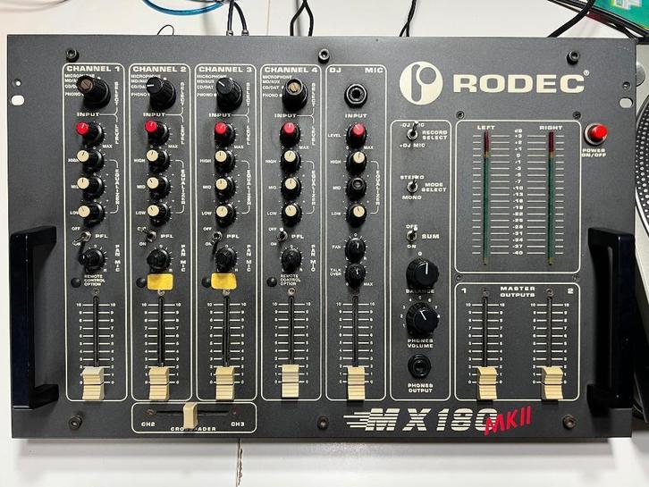 table de mixage, Rodec MX 180 MK2, Musique & Instruments, Tables de mixage, Utilisé, 5 à 10 canaux, Entrée micro, Enlèvement