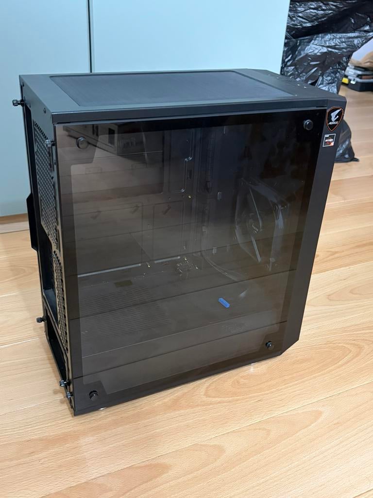 Computerbehuizing voor ATX moederbord, Computers en Software, Ophalen, Zo goed als nieuw