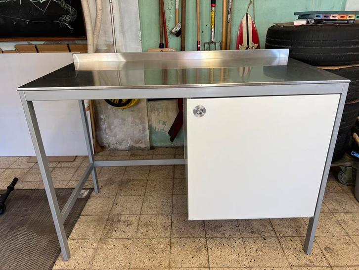 Stevige Werkbank / Hobbytafel / bureau, Huis en Inrichting, Bureaus, Gebruikt, Ophalen