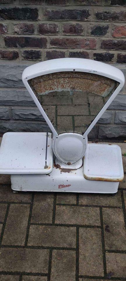 Ancienne balance plano, Ophalen