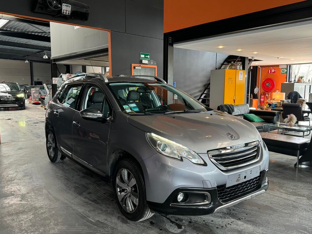 PEUGEOT 2008, Auto's, 1199 cc, Leder, Bedrijf, 5 zetels