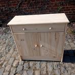 Petite commode en pin, Huis en Inrichting, Ophalen
