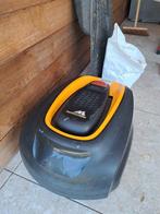McCulloch grasrobot met accessoires, Tuin en Terras, Ophalen, Gebruikt, McCULLOCH