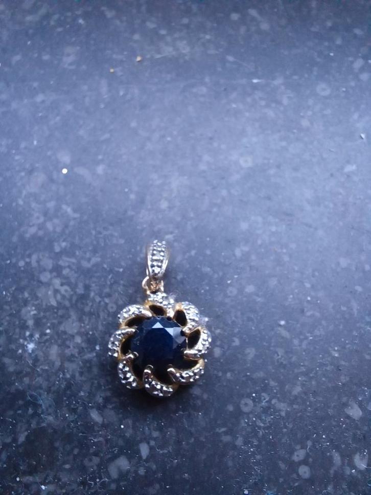 Magnifique pendentif vintage argent 925, Bijoux, Sacs & Beauté, Pendentifs, Neuf, Argent, Noir, Fleur ou Plante, Enlèvement ou Envoi